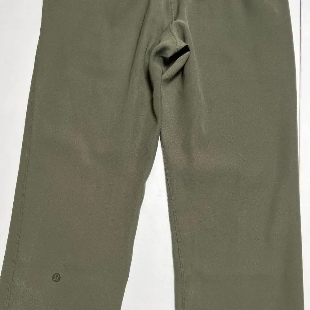 Lululemon On The Fly Woven Pant 28